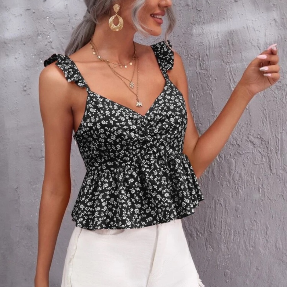 SHEIN Ruched Front Ditsy Floral Peplum Top